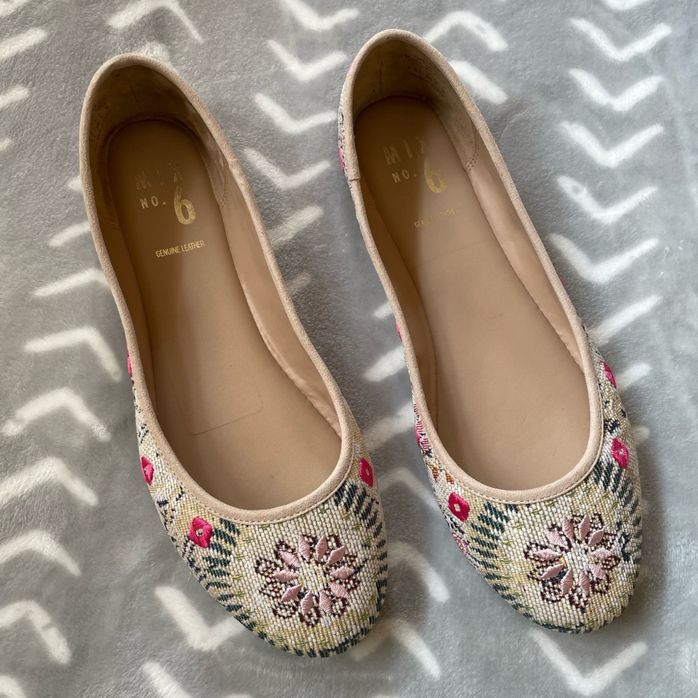 Cute Multicolored Ballet Flats